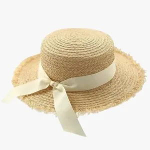 Chapeau De Paille Orné D'un Ruban