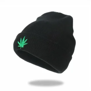 Bonnet Feuille De Cannabis